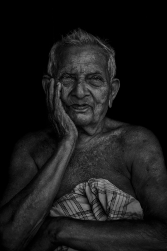 8 points- LOOK-Hashan Dananjaya